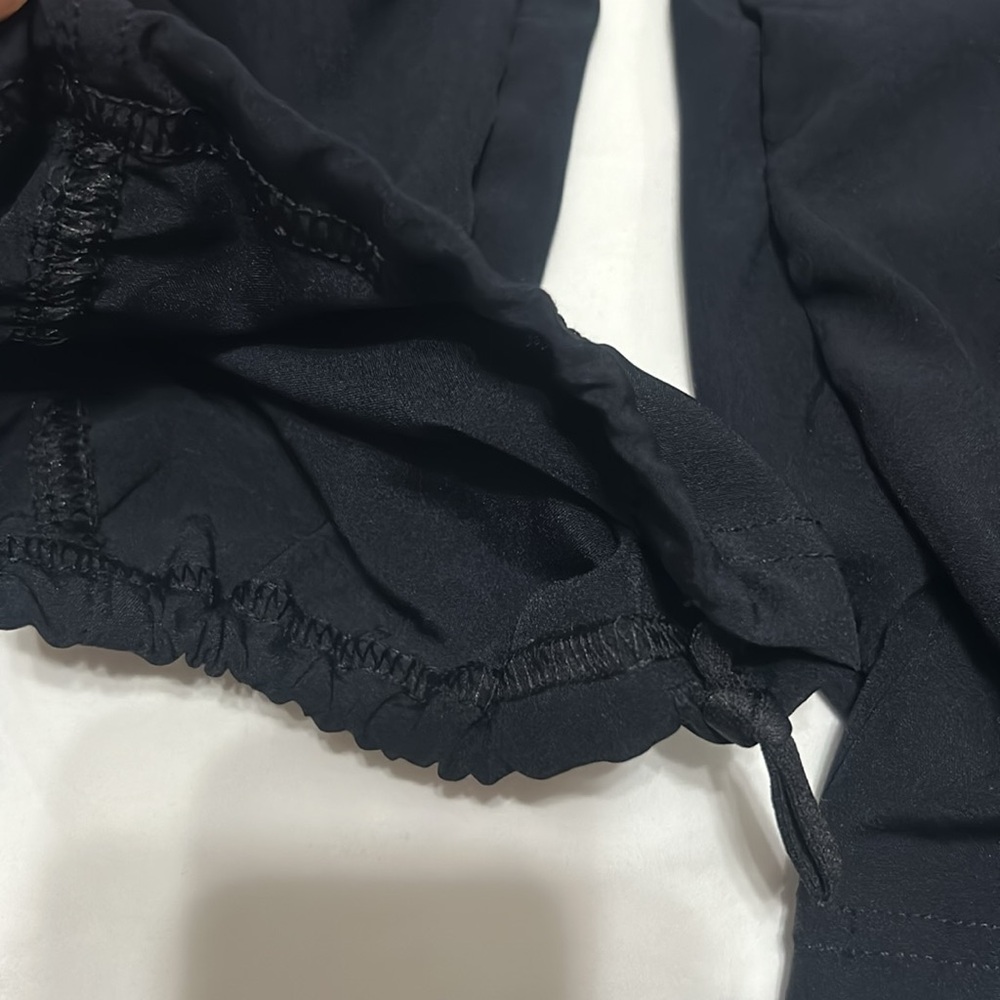 NWT Spyder woven active capri Size S black - Picture 2 of 6
